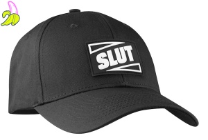 F&F Cap- Czapka z daszkiem - SLUT