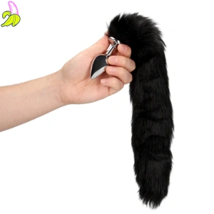 Ouch! Fox Tail Butt Plug 3,1 × 4,9 cm–czarny korek analny z lisim ogonem