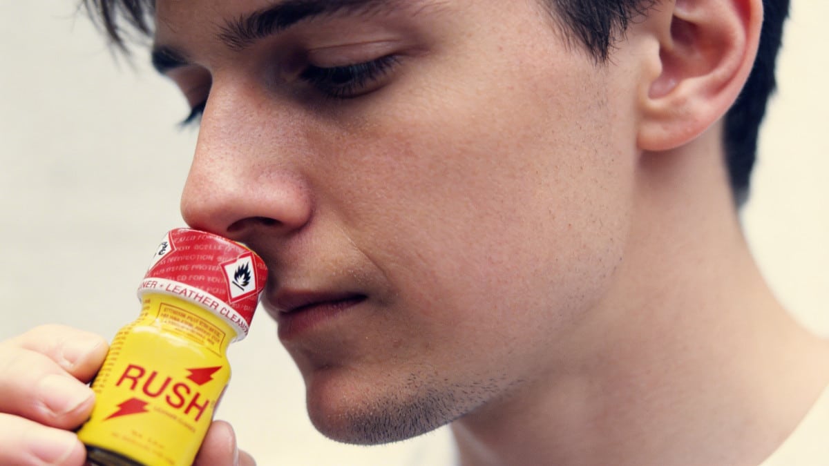 Poppers: Działanie, Skład i Bezpieczeństwo